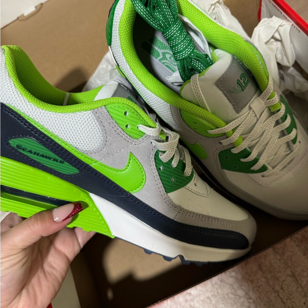 AirMax Seahawks Nike Men’s Shoes - Picture 3 of 4